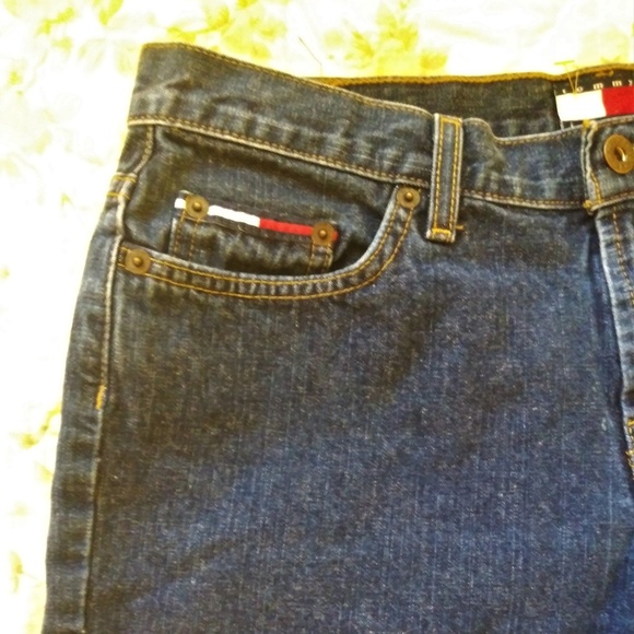 Tommy Hilfiger Denim Shorts sz 7 Dark Wash - Picture 3 of 7